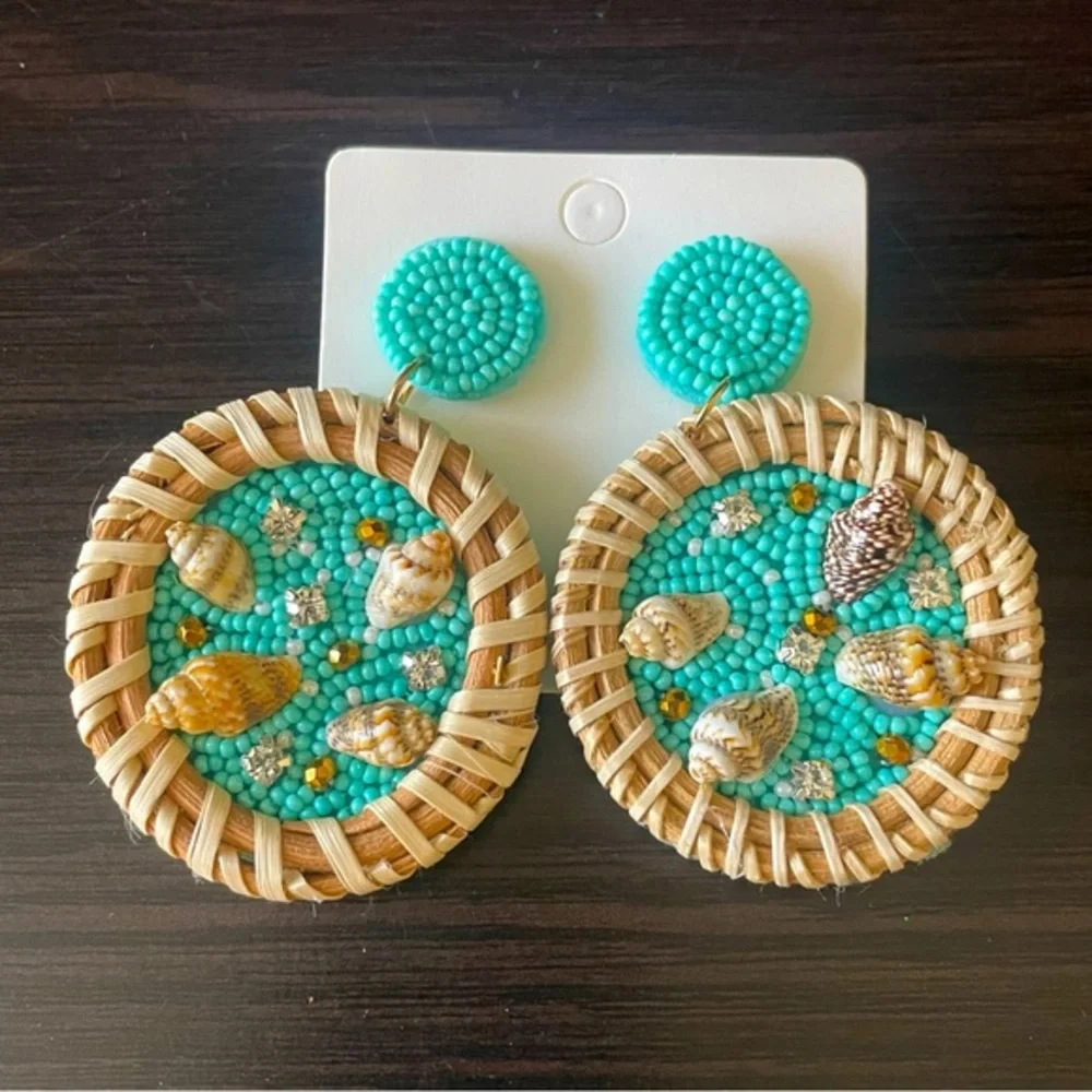 **NEW** Hand Beaded Beach Earrings 🌊
